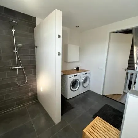 Homestay Casa Hermosa Sassenheim